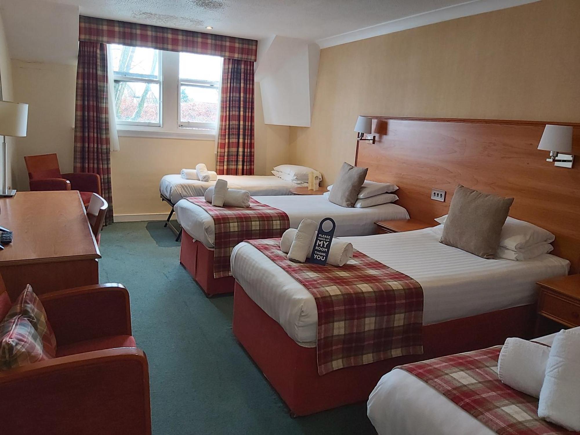 The Winnock Hotel Drymen Bagian luar foto